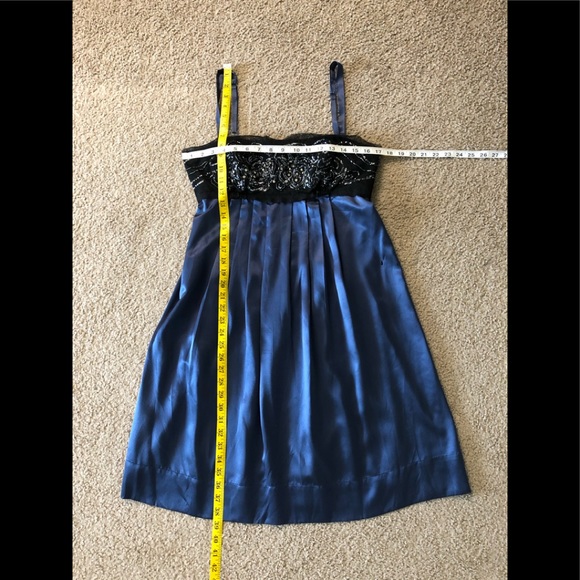 BCBGMaxAzria 100% Silk Dress 10🌟Straps Beaded PArty formal gorgeously - Picture 4 of 14
